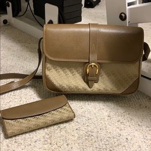 Gucci purse with matching wallet